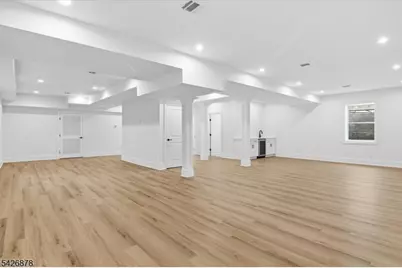 76 Hillside Ave, Livingston, NJ 07039 - Photo 23