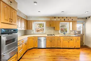 102 Hobson St, Bloomfield, NJ 07003 - Photo 3