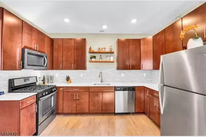 85 Sowers Drive, Mount Olive, NJ 07840 - Photo 7