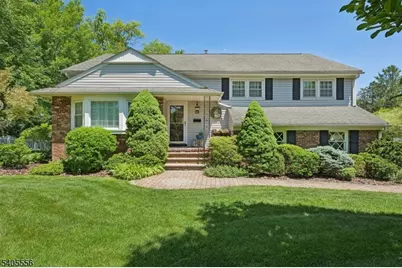 12 Candlewood Dr, Madison, NJ 07940 - Photo 1
