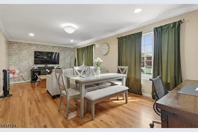 1411 Mopsick Ave, Linden, NJ 07036 - Photo 27