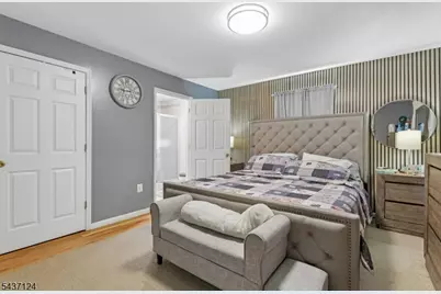 1411 Mopsick Ave, Linden, NJ 07036 - Photo 15
