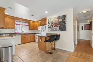 1411 Mopsick Ave, Linden, NJ 07036 - Photo 7