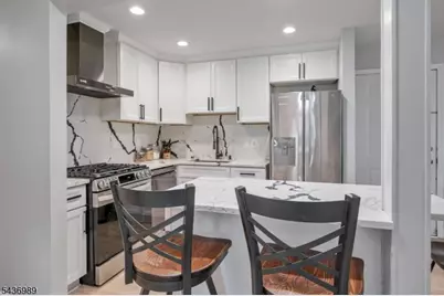 161 Stonyridge Dr, Lincoln Park, NJ 07035 - Photo 9