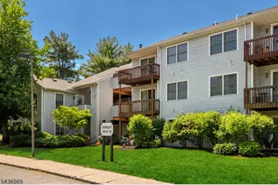 161 Stonyridge Dr, Lincoln Park, NJ 07035 - Photo 1