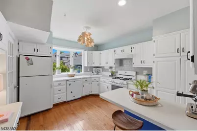 154 Garfield Place, Maplewood, NJ 07040 - Photo 15