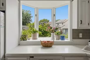154 Garfield Pl, Maplewood, NJ 07040 - Photo 17