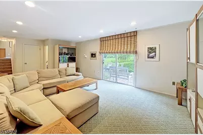 7 Southwood Dr, Parsippany, NJ 07950 - Photo 33