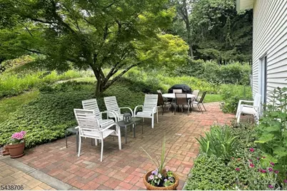 7 Southwood Dr, Parsippany, NJ 07950 - Photo 41