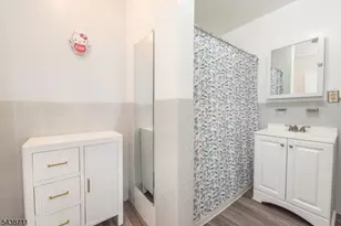 786 Broad St, Bloomfield, NJ 07003 - Photo 17