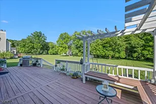 25 Solomon Dr, Bridgewater, NJ 08807 - Photo 41