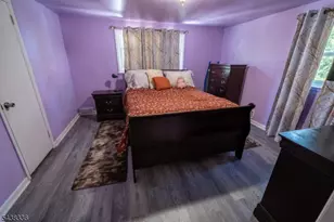 42 Telford St, East Orange, NJ 07018 - Photo 11