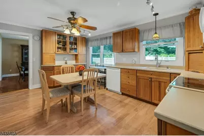 70 Lake Pochung Rd, Vernon, NJ 07461 - Photo 11