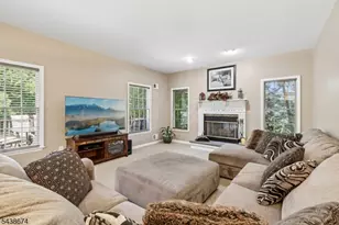 55 Sand Rd, Fairfield, NJ 07004 - Photo 11