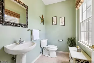 55 Sand Rd, Fairfield, NJ 07004 - Photo 13