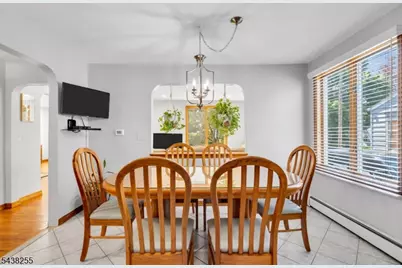 465 Ellen St, Union Township, NJ 07083 - Photo 9