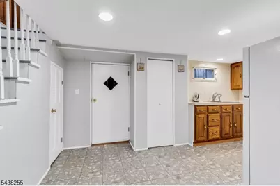 465 Ellen St, Union Township, NJ 07083 - Photo 25
