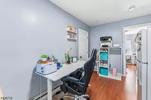 488 S 12th St, Newark, NJ 07103 - Photo 13