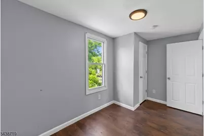 488 S 12th St, Newark, NJ 07103 - Photo 25