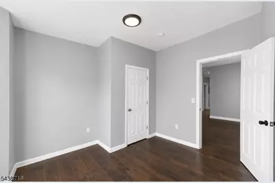 488 S 12th St, Newark, NJ 07103 - Photo 23