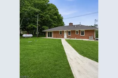 89 Armstrong Rd, Wantage, NJ 07461 - Photo 3