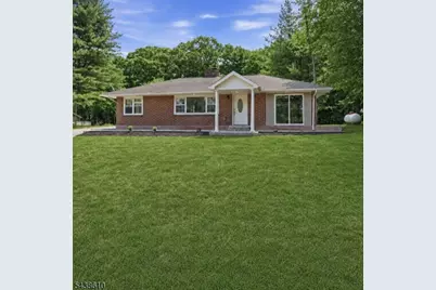 89 Armstrong Rd, Wantage, NJ 07461 - Photo 1
