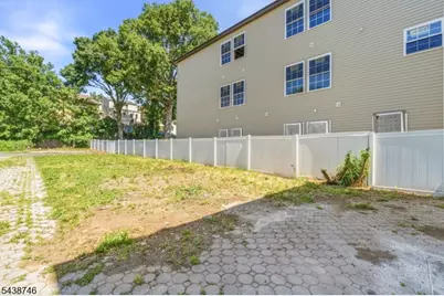 35 Grand Ave, Newark, NJ 07106 - Photo 19