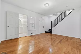 35 Grand Ave, Newark, NJ 07106 - Photo 15