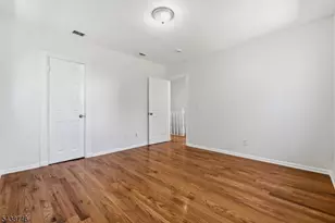 35 Grand Ave, Newark, NJ 07106 - Photo 9
