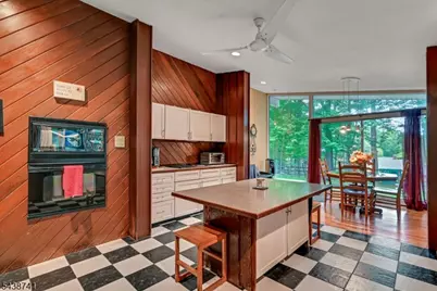 2009 E Glen Ave, Washington Township, NJ 07676 - Photo 9