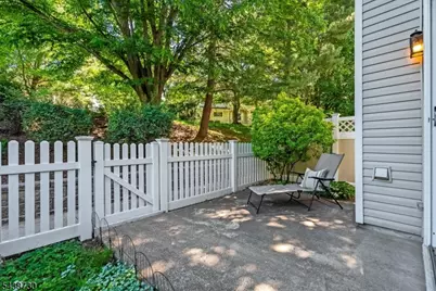 52 Encampment Drive, Bedminster Township, NJ 07921 - Photo 3
