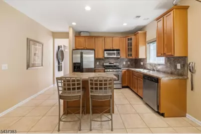 3 Daulton Dr, Franklin Township, NJ 08873 - Photo 11