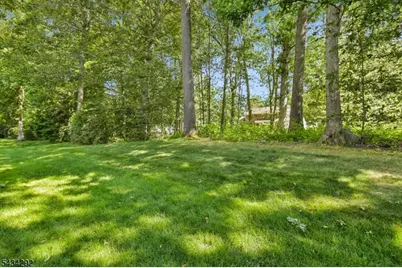 22 Woodcrest Dr, Morris Township, NJ 07960 - Photo 27