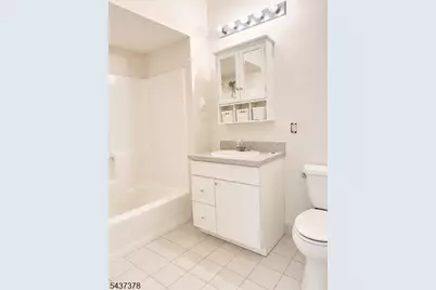 5322 Richmond Rd #322, West Milford, NJ 07480 - Photo 9
