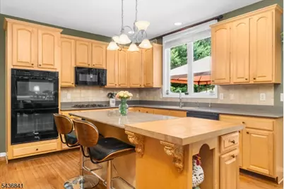 14 Hawk Dr, Raritan Township, NJ 08551 - Photo 13