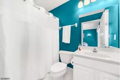 14 Hawk Dr, Raritan Township, NJ 08551 - Photo 23