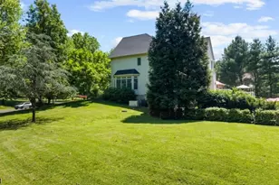 14 Hawk Dr, Raritan Township, NJ 08551 - Photo 39