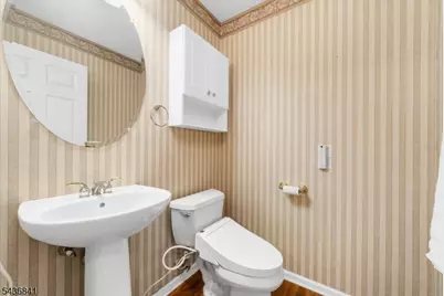 14 Hawk Dr, Raritan Township, NJ 08551 - Photo 9