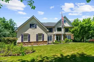 14 Hawk Dr, Raritan Township, NJ 08551 - Photo 3