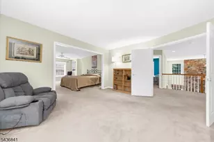 14 Hawk Dr, Raritan Township, NJ 08551 - Photo 15