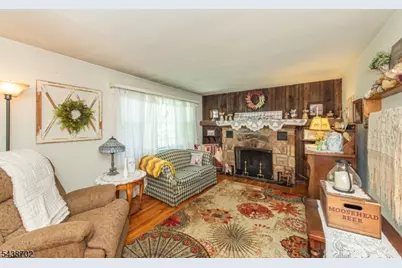 82 State Route 15, Jefferson Township, NJ 07885 - Photo 3