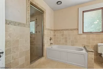 26 Ferncliff Rd, Bloomfield, NJ 07003 - Photo 17