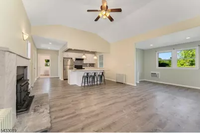 19 Columbus Cir, Mansfield Township, NJ 07865 - Photo 7