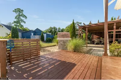 19 Columbus Cir, Mansfield Township, NJ 07865 - Photo 27