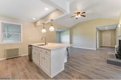 19 Columbus Cir, Mansfield Township, NJ 07865 - Photo 7