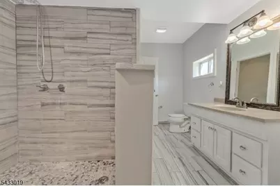 19 Columbus Cir, Mansfield Township, NJ 07865 - Photo 13