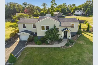 19 Columbus Cir, Mansfield Township, NJ 07865 - Photo 23