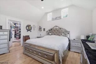 72 Pond Ln, Holland Township, NJ 08848 - Photo 33