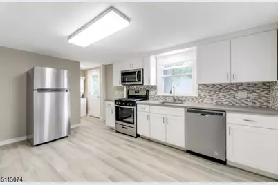 2 Center St, Madison, NJ 07940 - Photo 3
