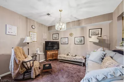 13 Betty Ct, Lebanon, NJ 08833 - Photo 9